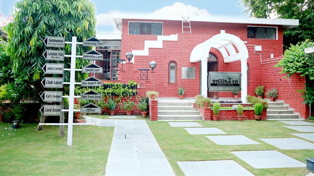 Hotel Goa Country Club Gurgaon Exterior foto