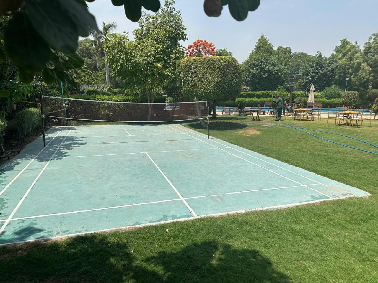 Hotel Goa Country Club Gurgaon Exterior foto